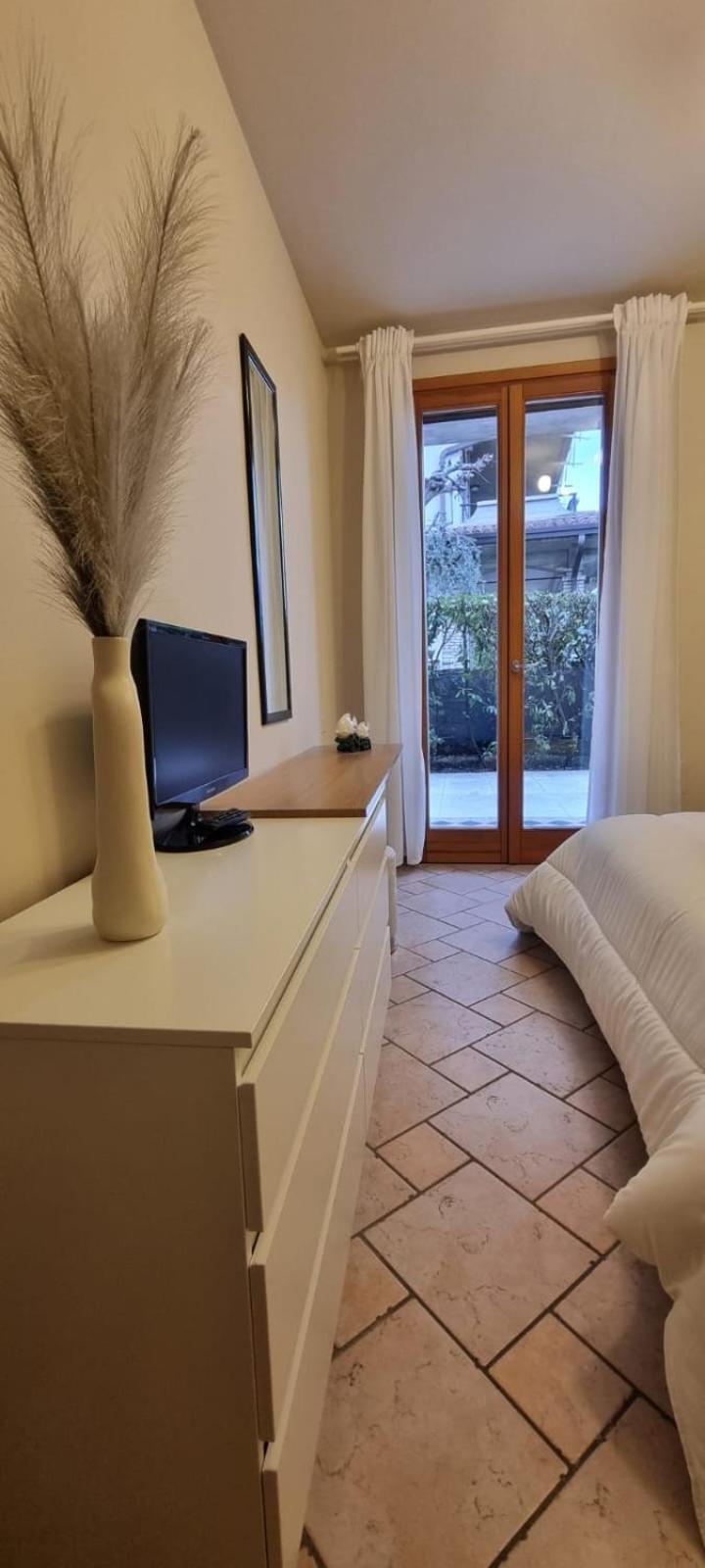 Hoya Apartment Sirmione Eksteriør billede