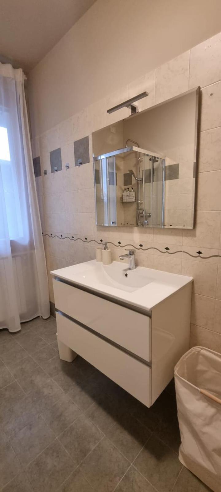 Hoya Apartment Sirmione Eksteriør billede